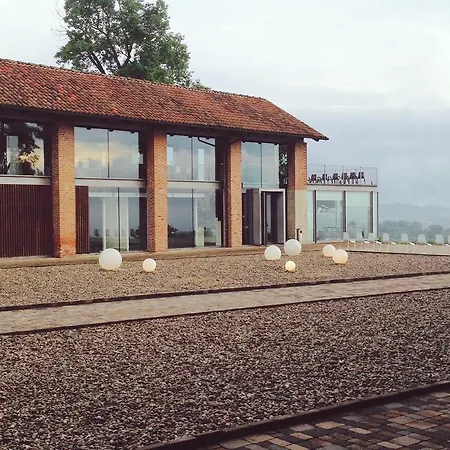 Country house Cascina Langa Trezzo Tinella
