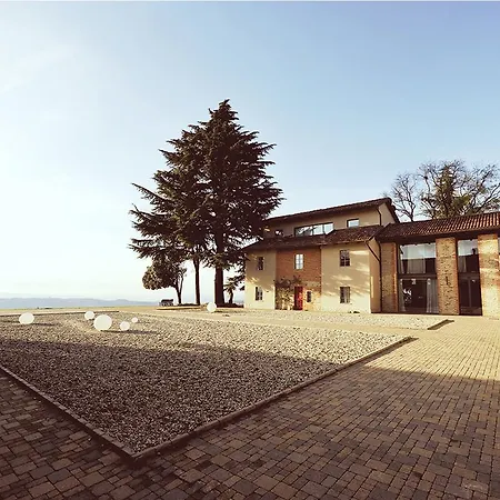Cascina Langa Trezzo Tinella